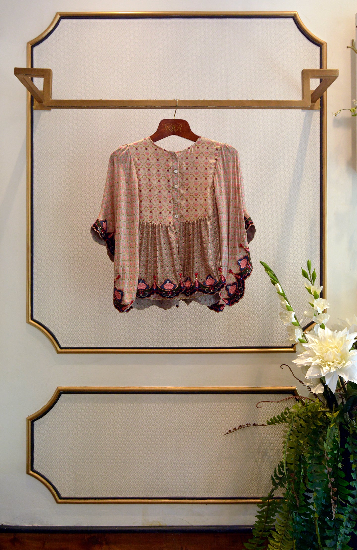 Jodha : Timila Permaz Ivory/Taupe