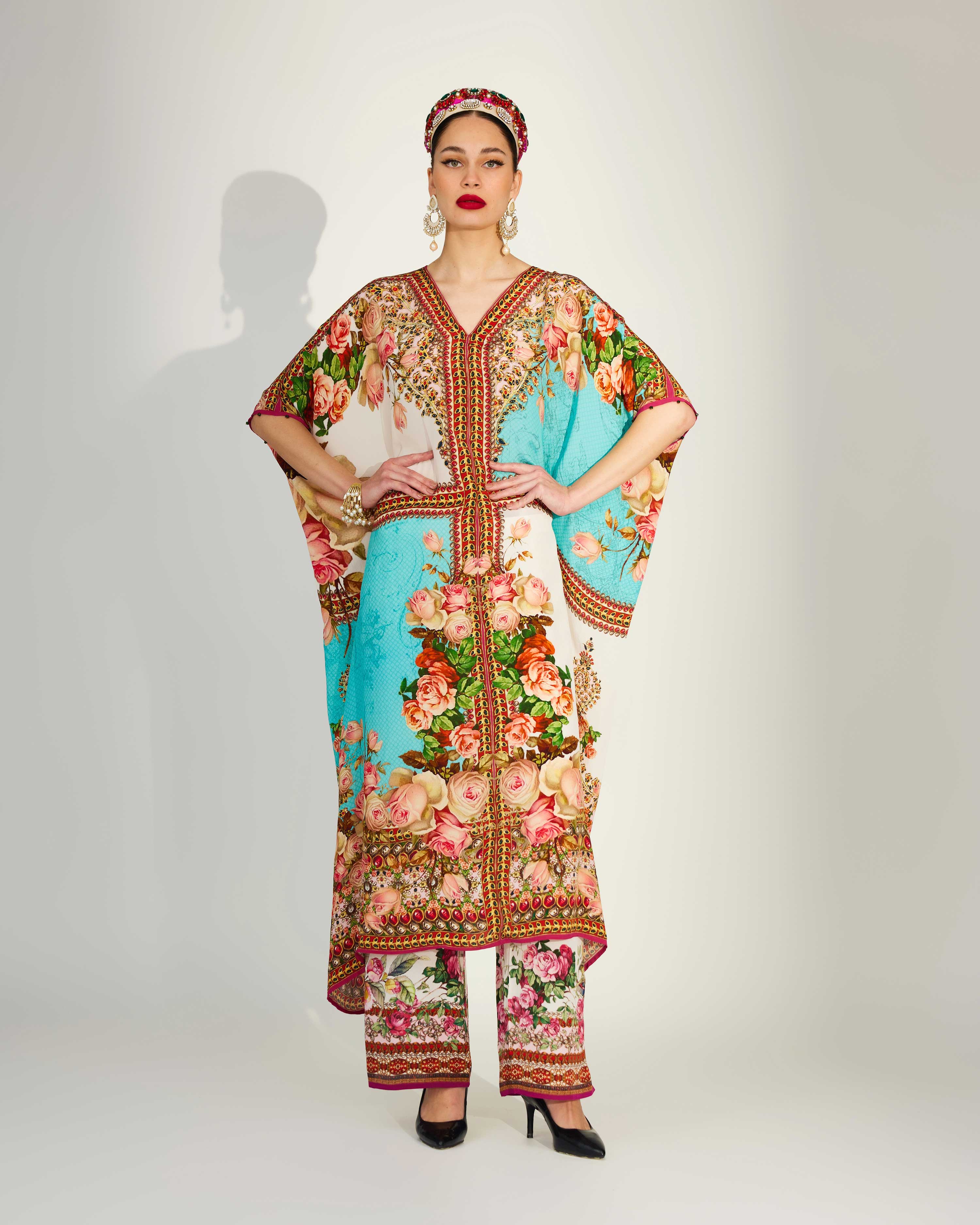 Pakeezah : Majida - Turquoise/White