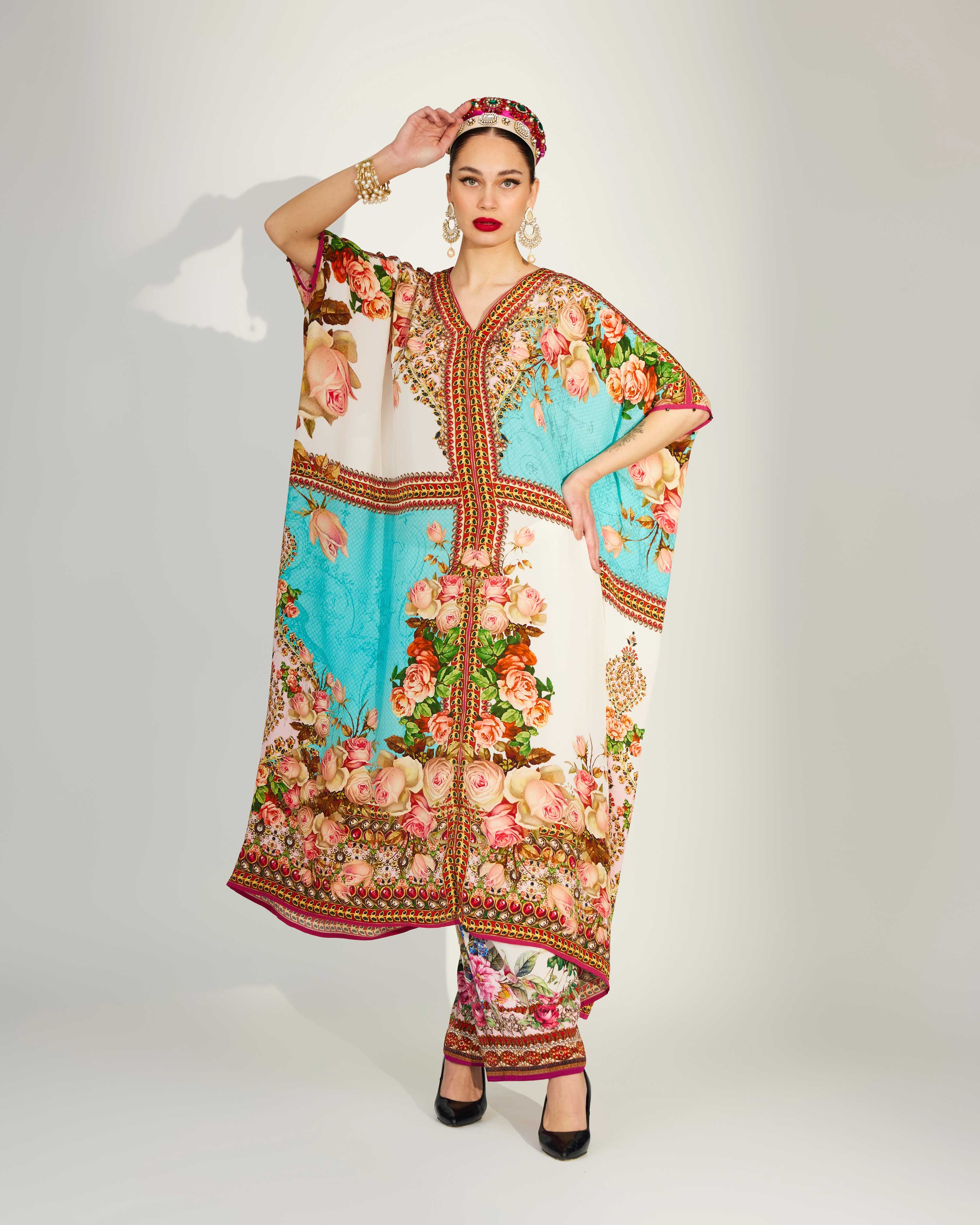 Pakeezah : Majida - Turquoise/White