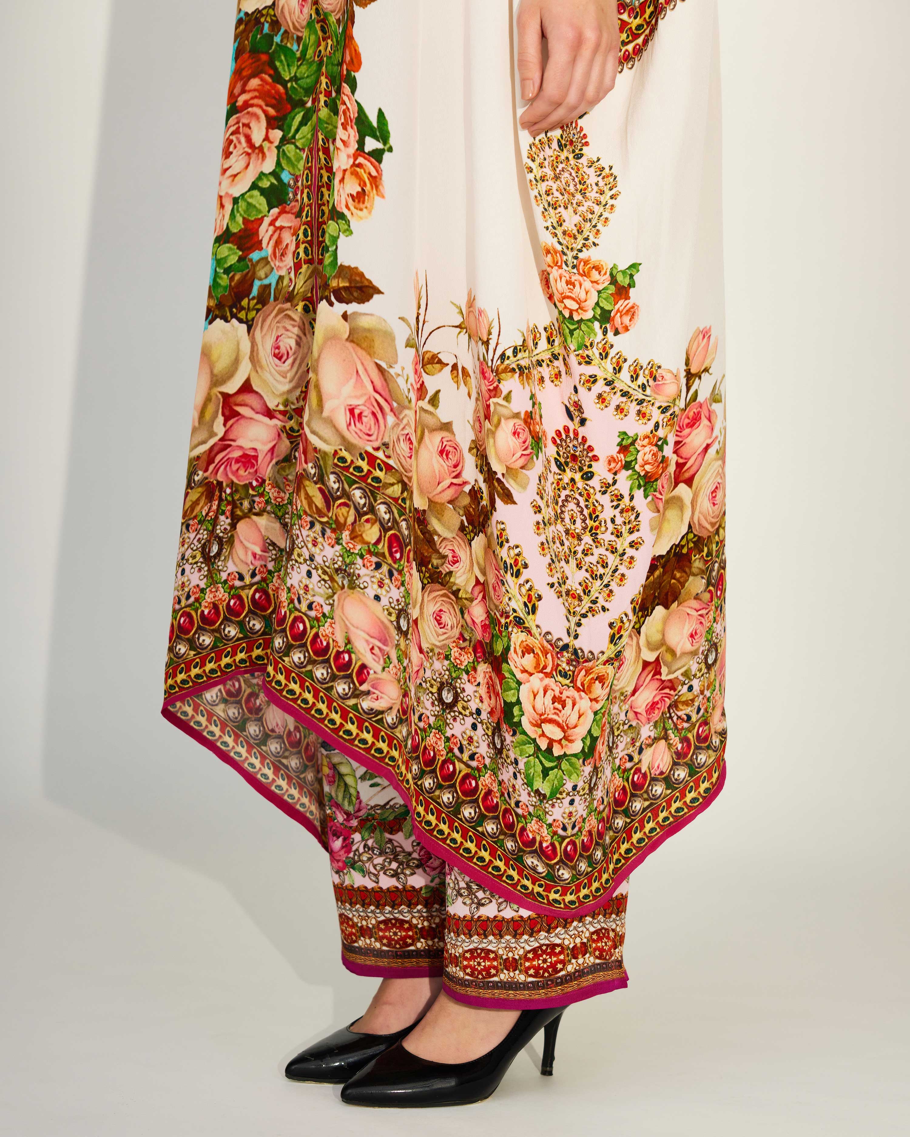 Pakeezah : Majida - Turquoise/White