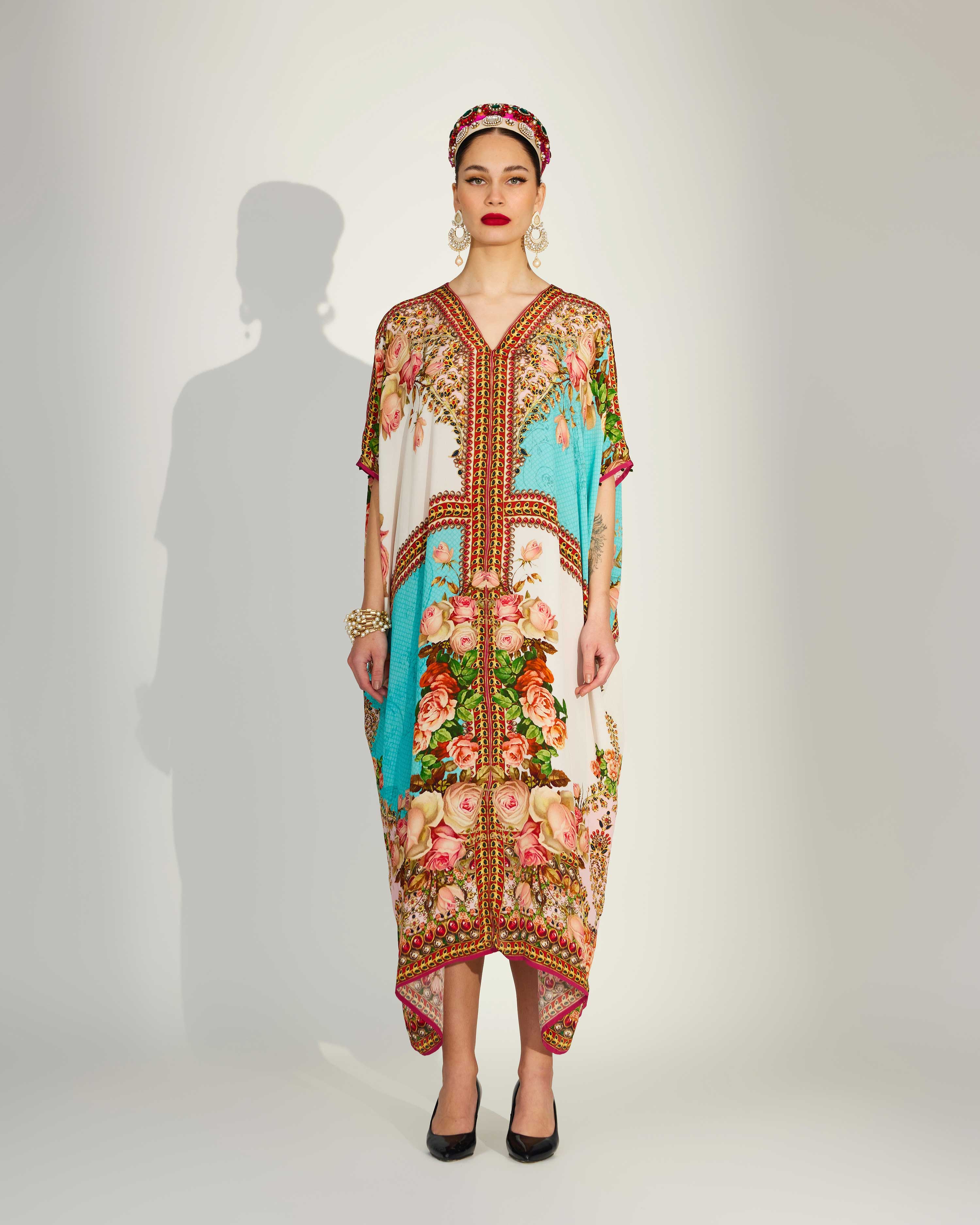 Pakeezah : Majida - Turquoise/White