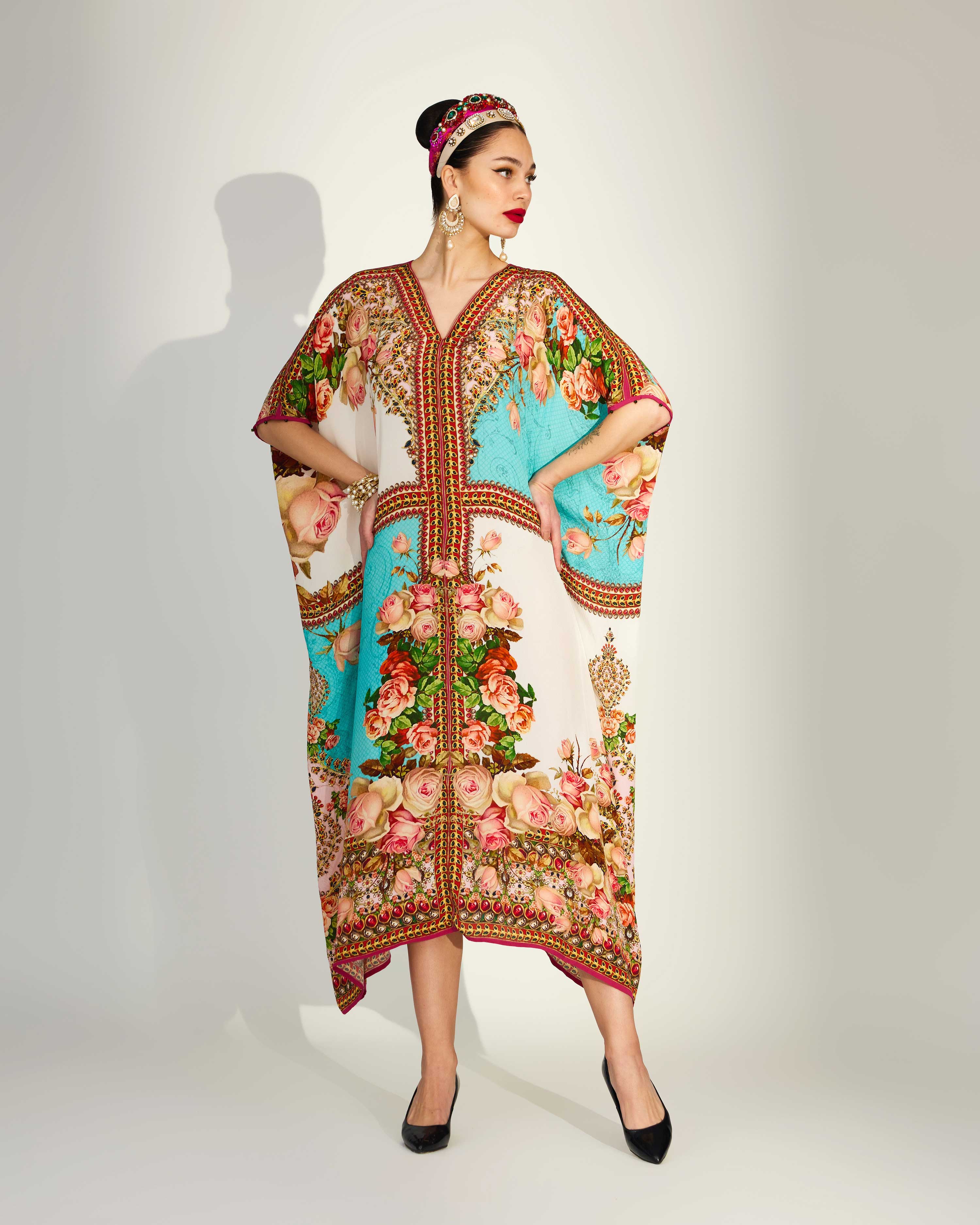 Pakeezah : Majida - Turquoise/White