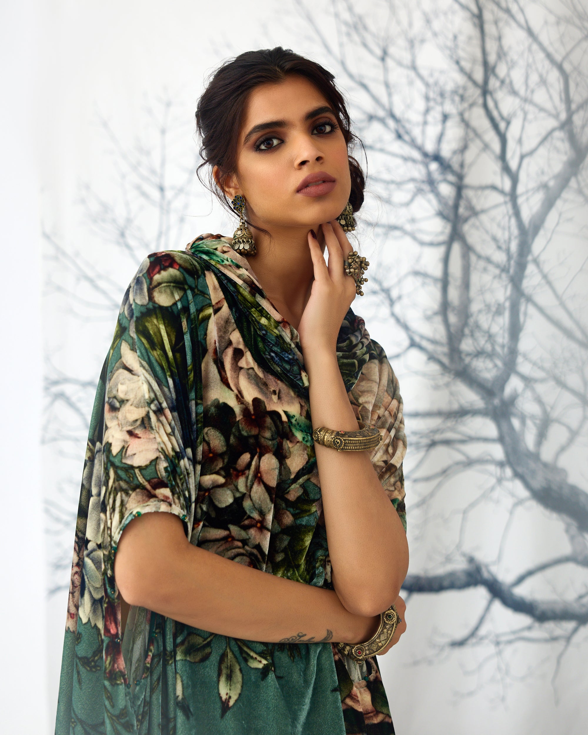 A Notting Hill Winter : Lavanya - Sage