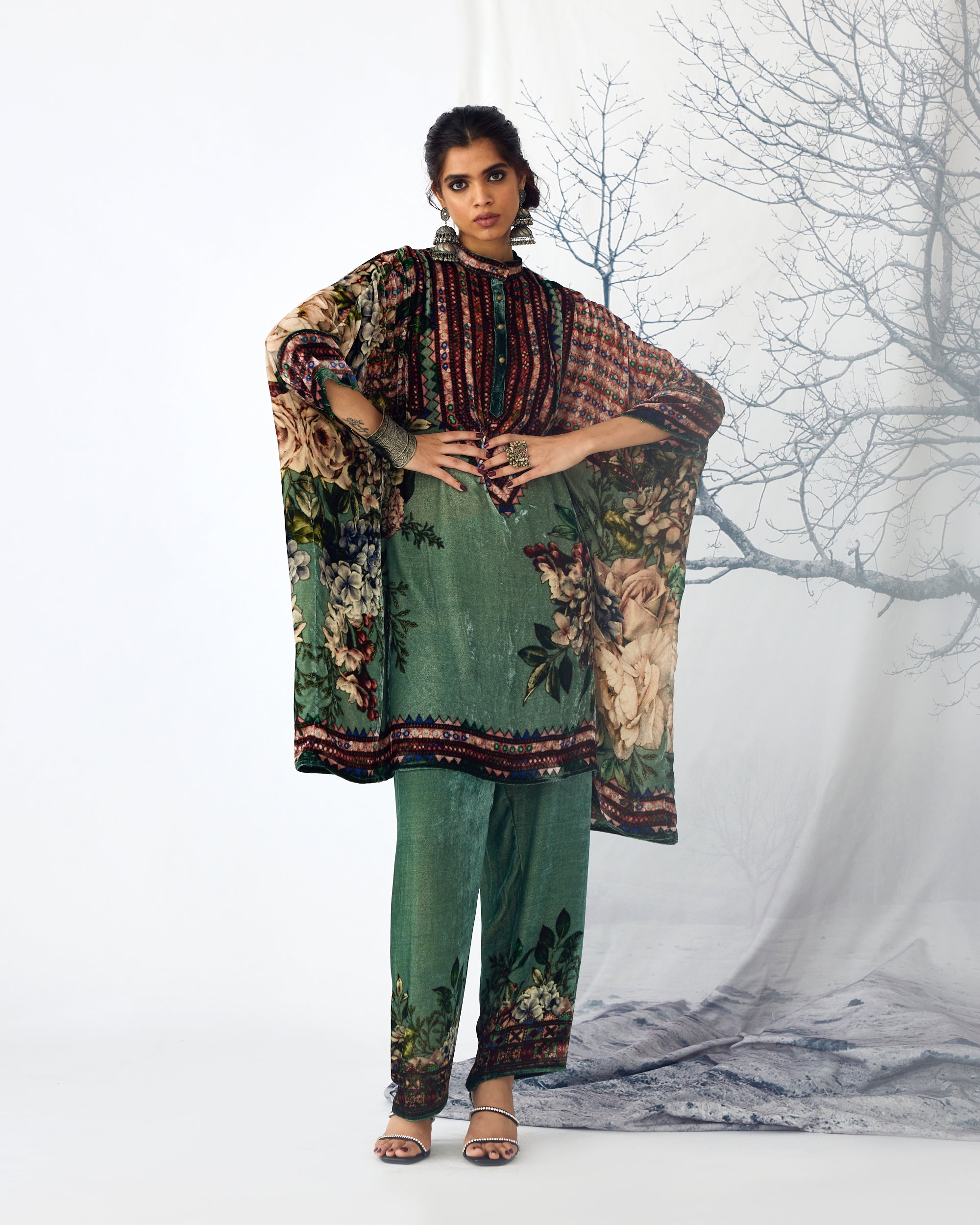 Notting Hill : Chanel 36"- Sage