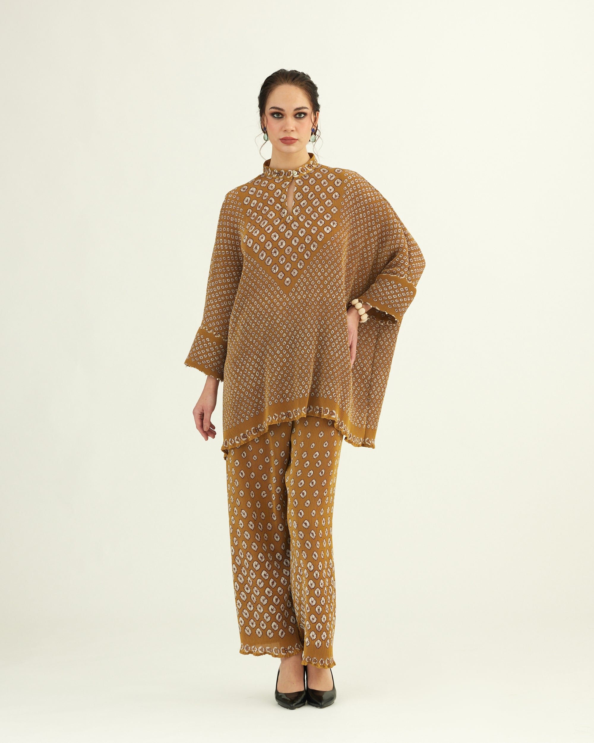 Dibbia Plisse : Chanel Mustard (2pc Set)