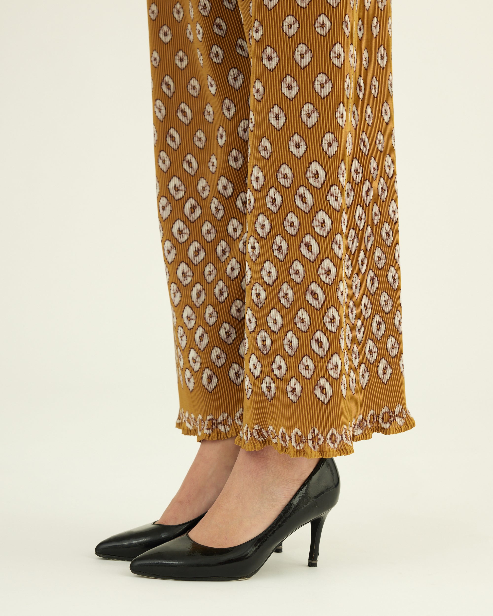 Dibbia Plisse : Chanel Mustard (2pc Set)