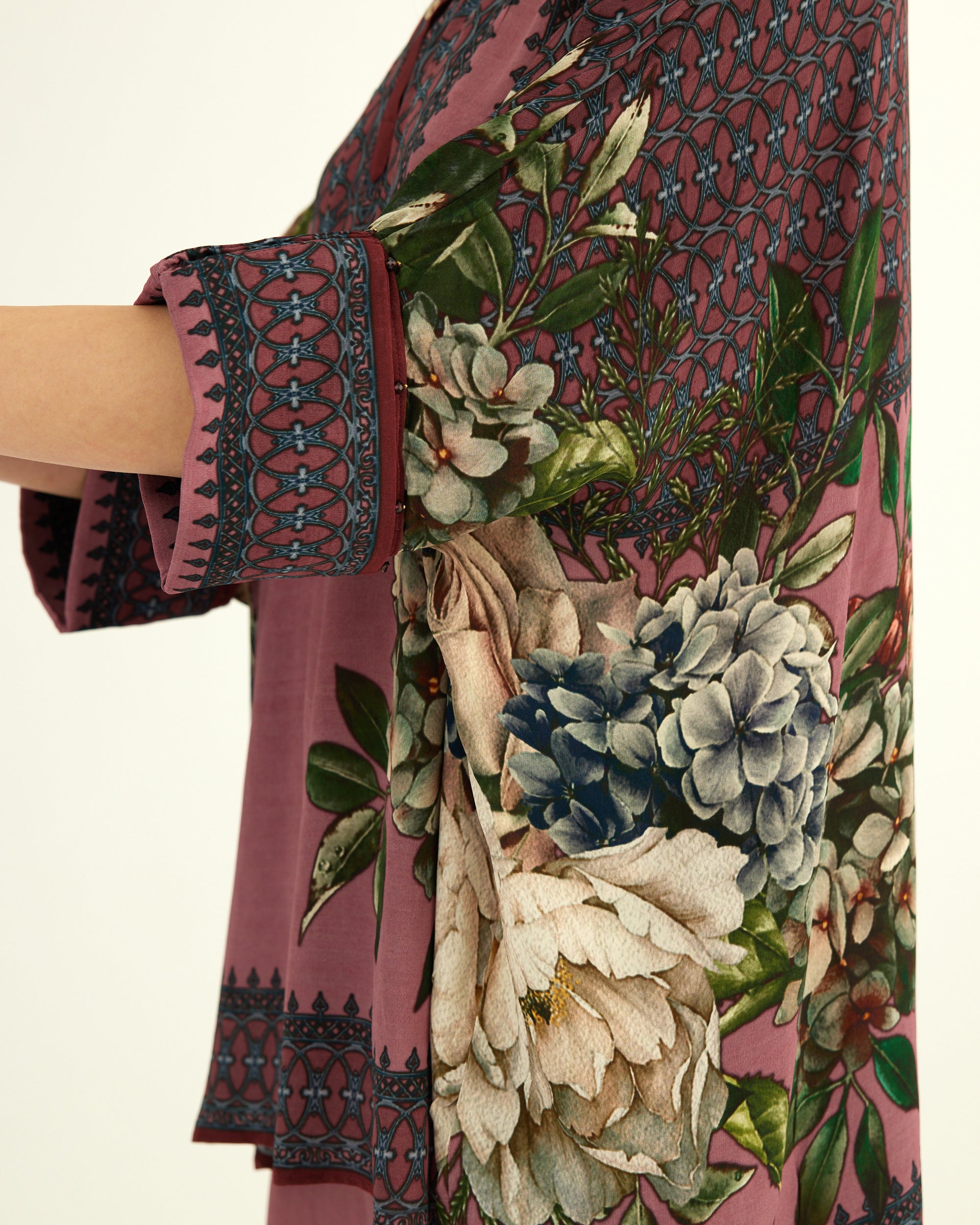 A Notting Hill Summer : Chanel - Dusty Rose