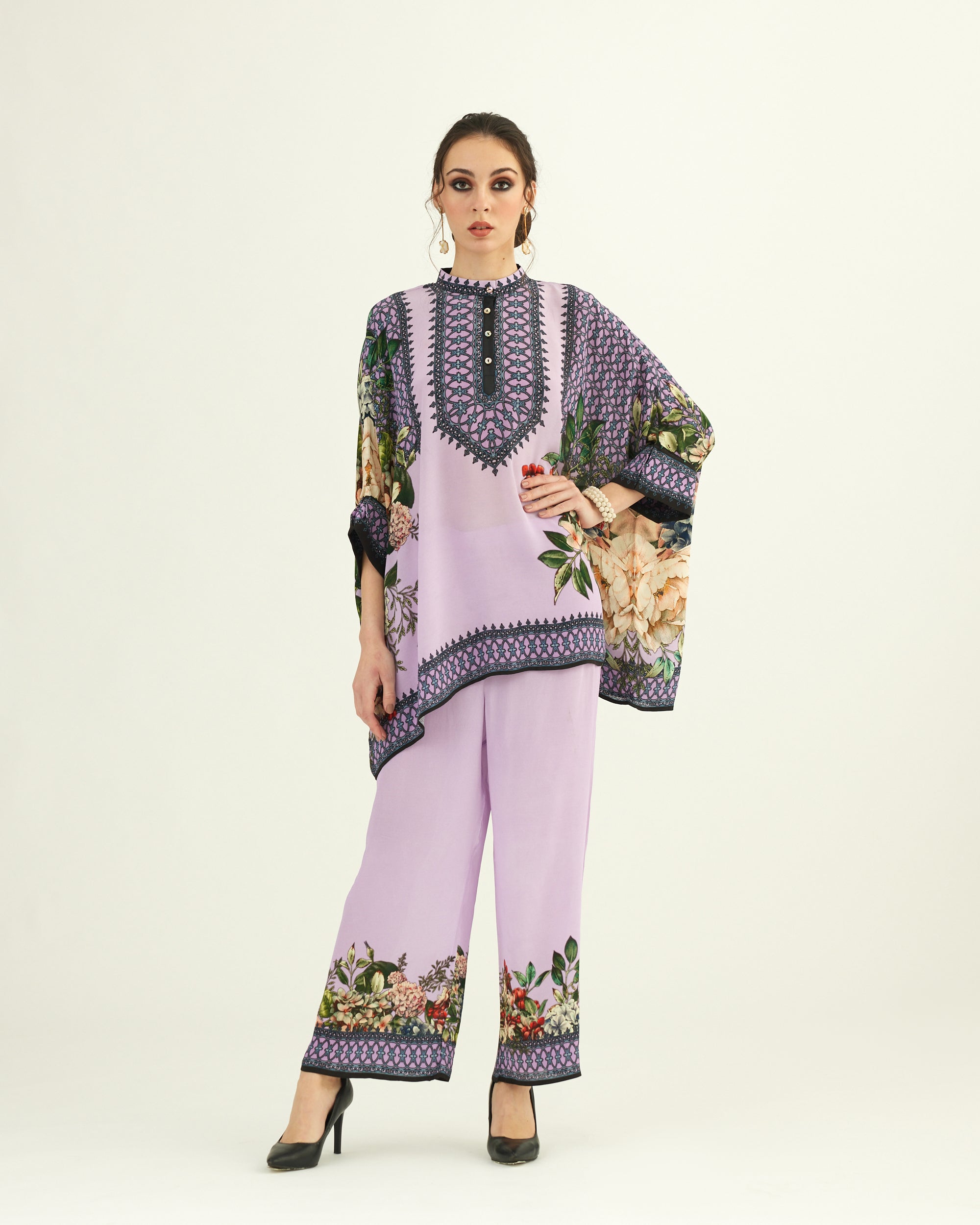 A Notting Hill Summer : Chanel - Lavender