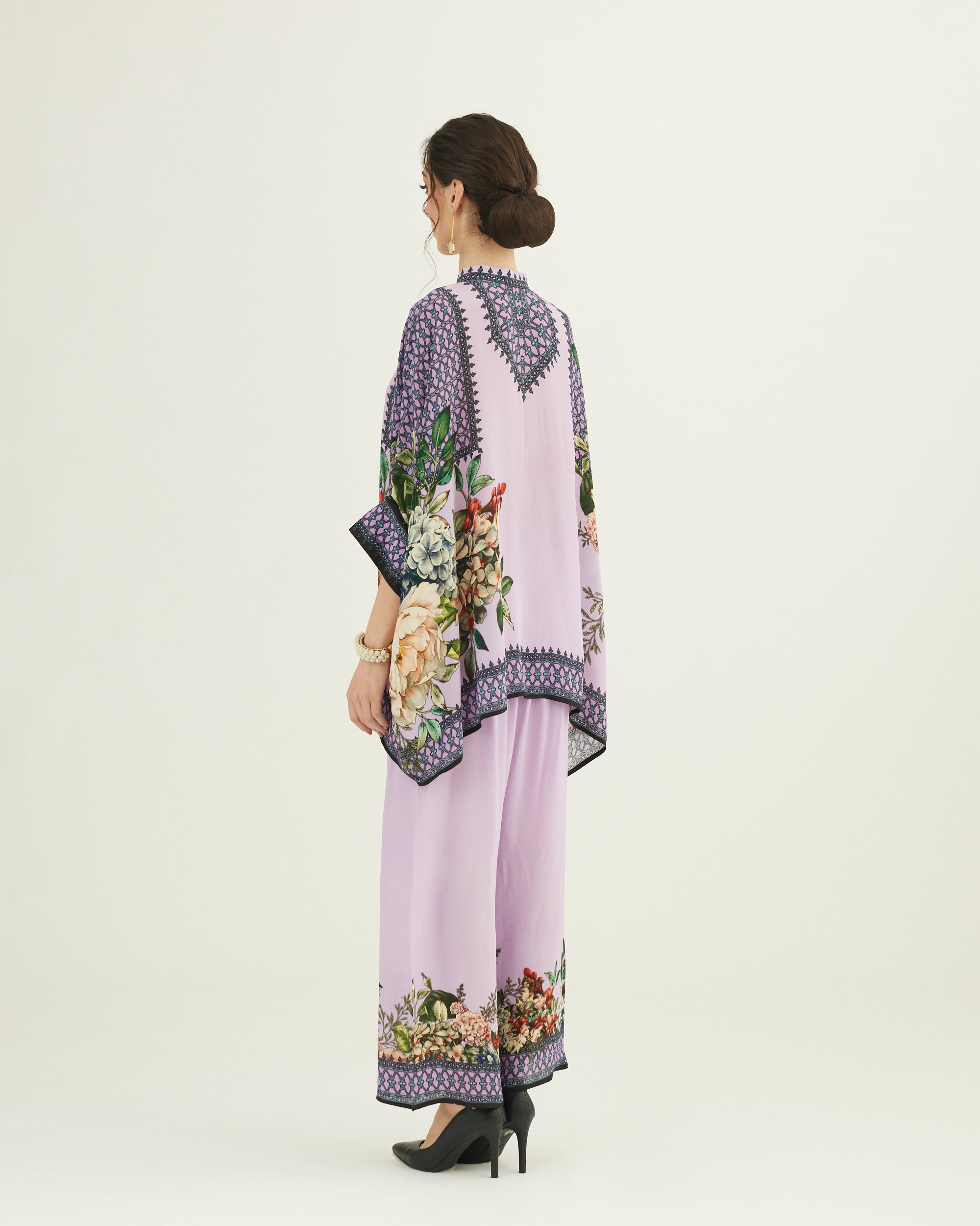 A Notting Hill Summer : Chanel - Lavender