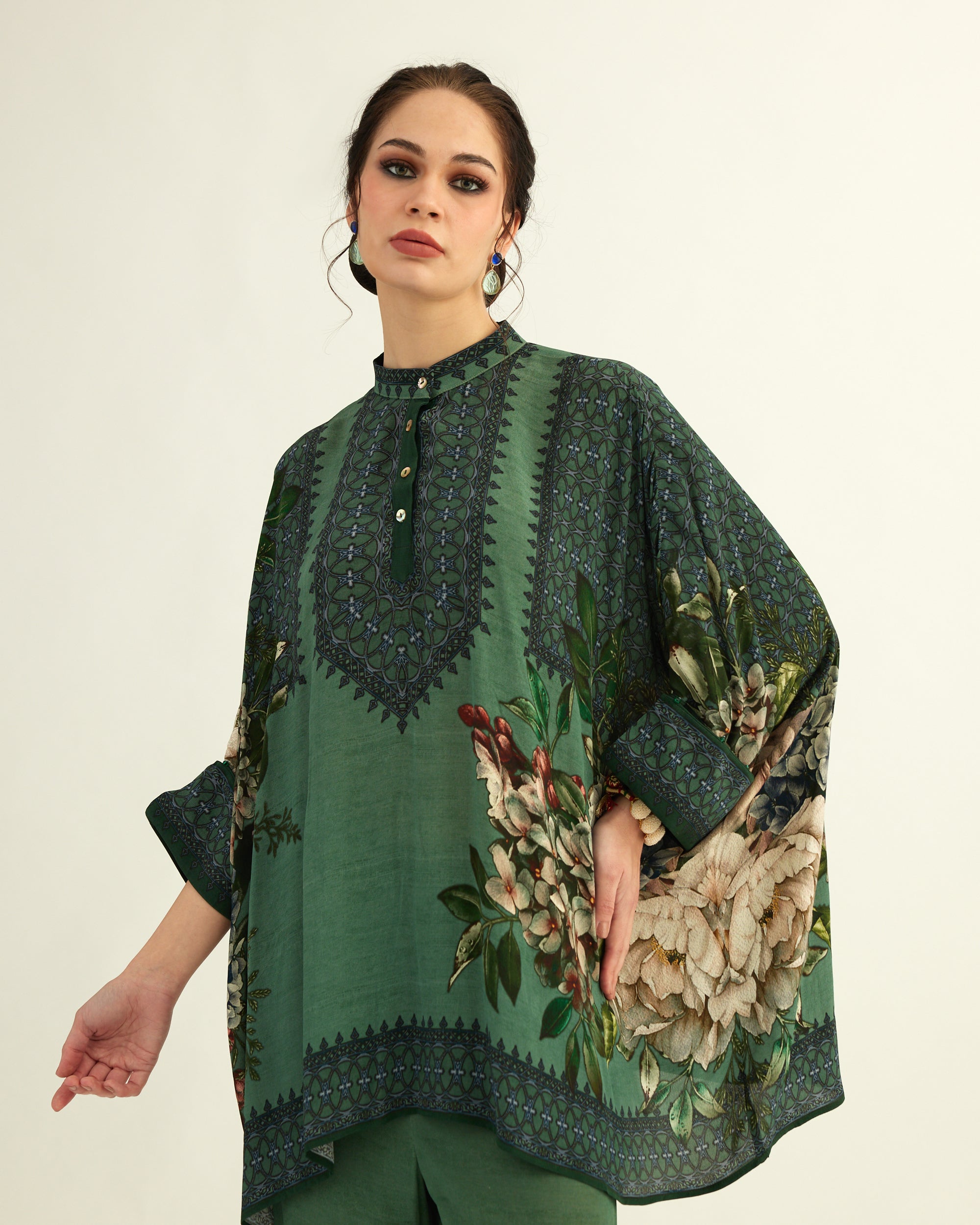 A Notting Hill Summer : Chanel - Sage