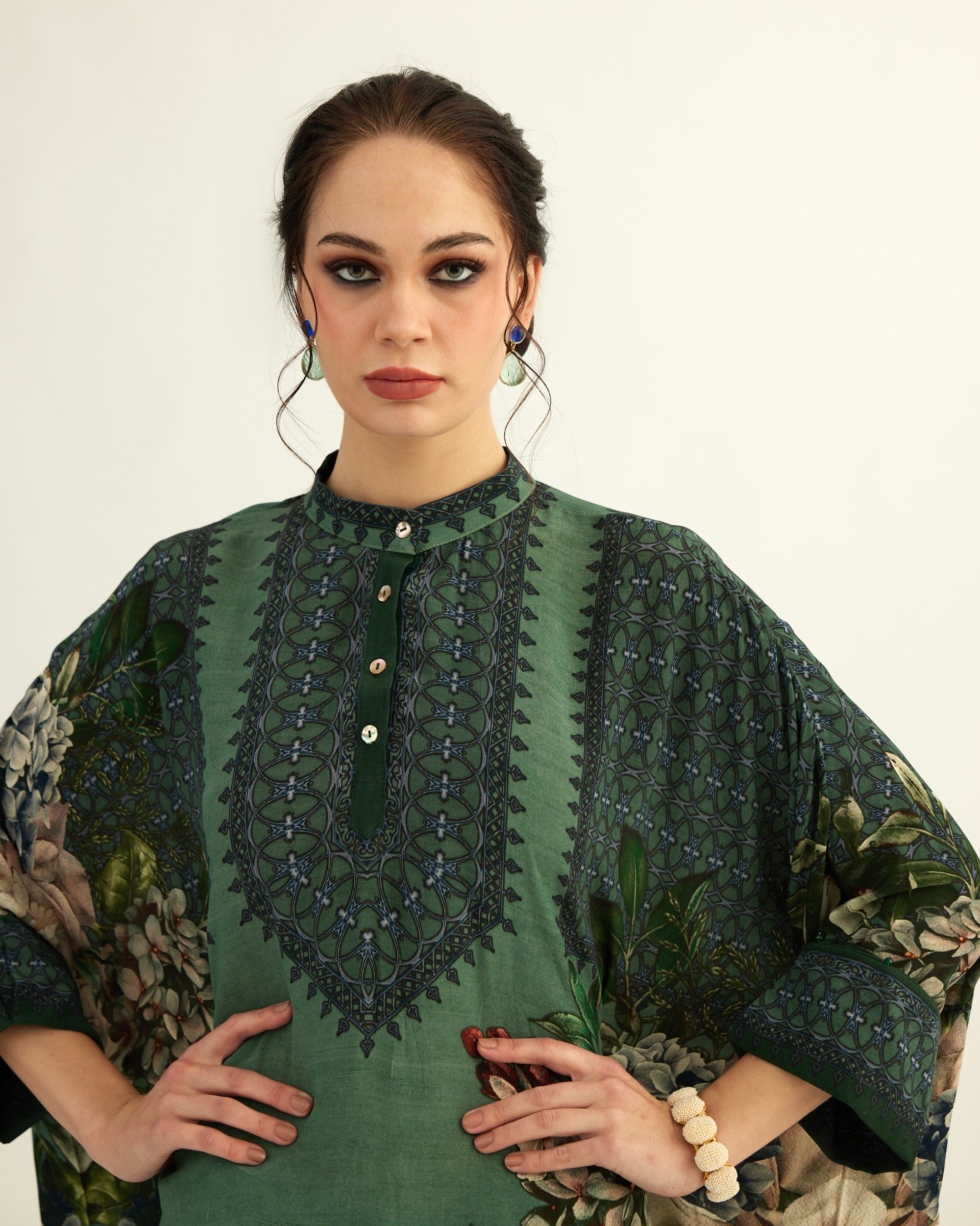 A Notting Hill Summer : Chanel - Sage