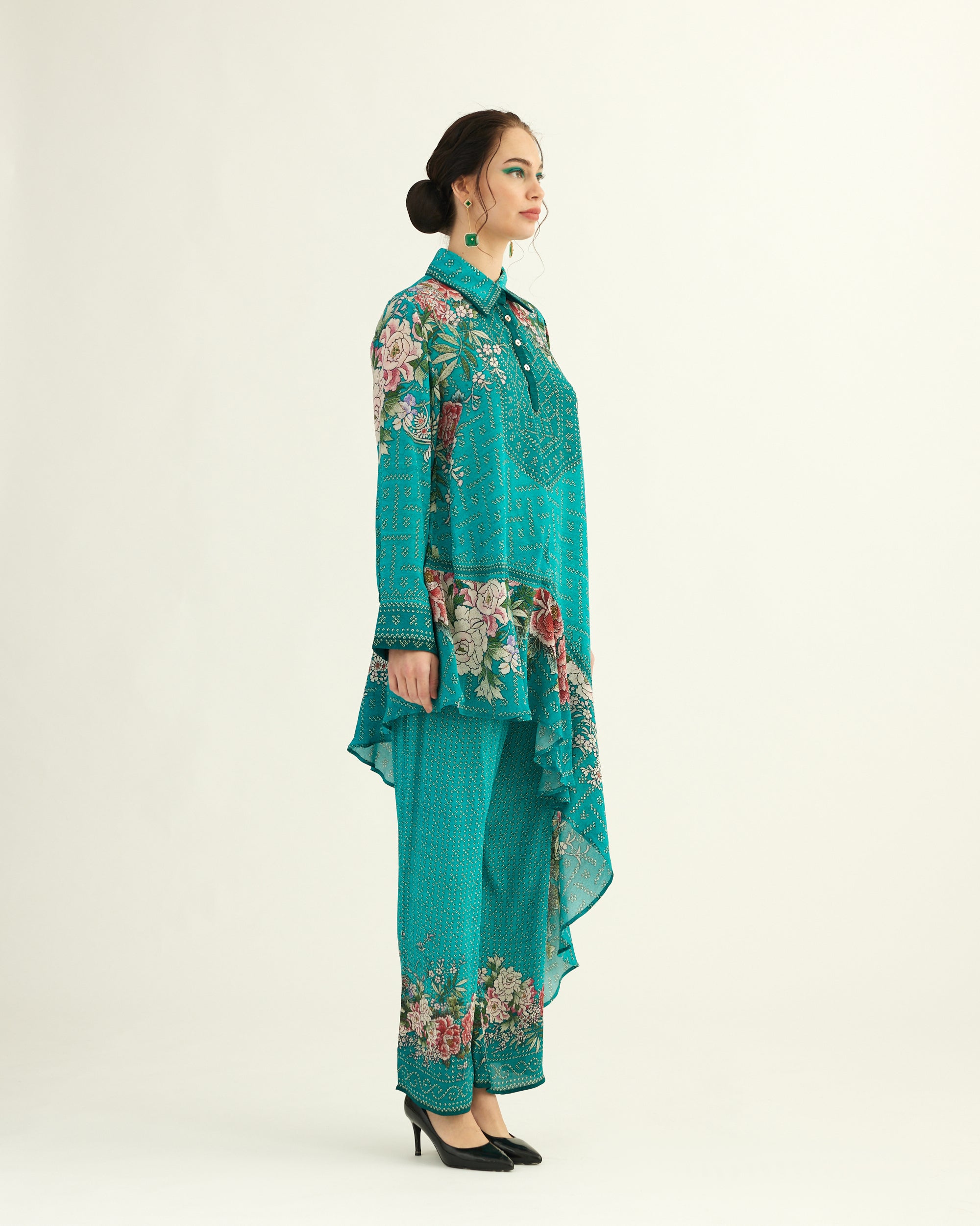 Sakura : Bijli - Tiffany Blue