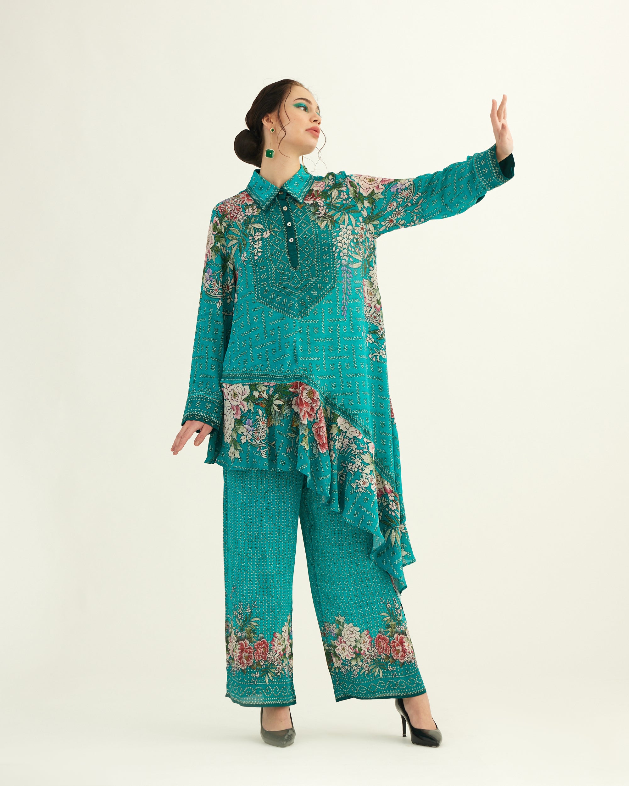 Sakura : Bijli - Tiffany Blue