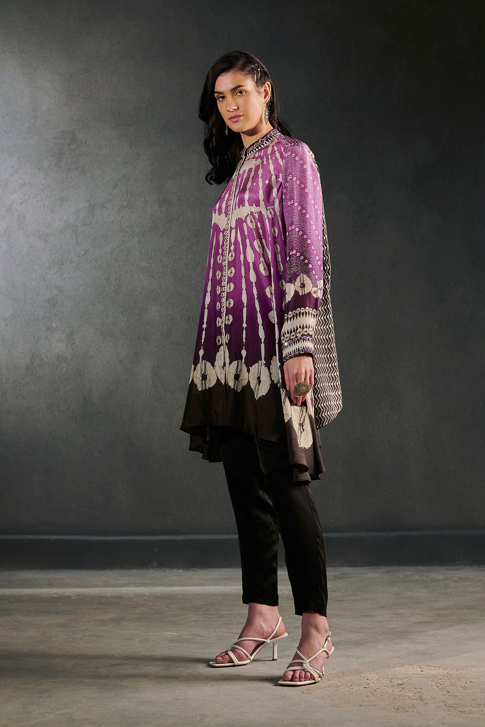 Bikaner Nilofer - Grape