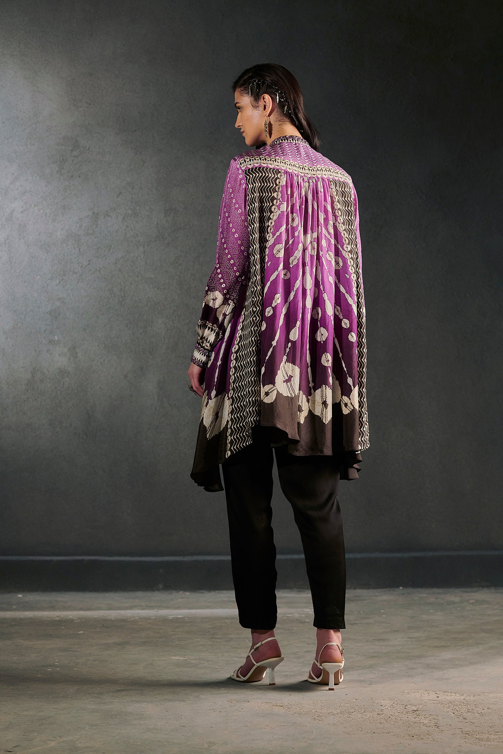 Bikaner Nilofer - Grape