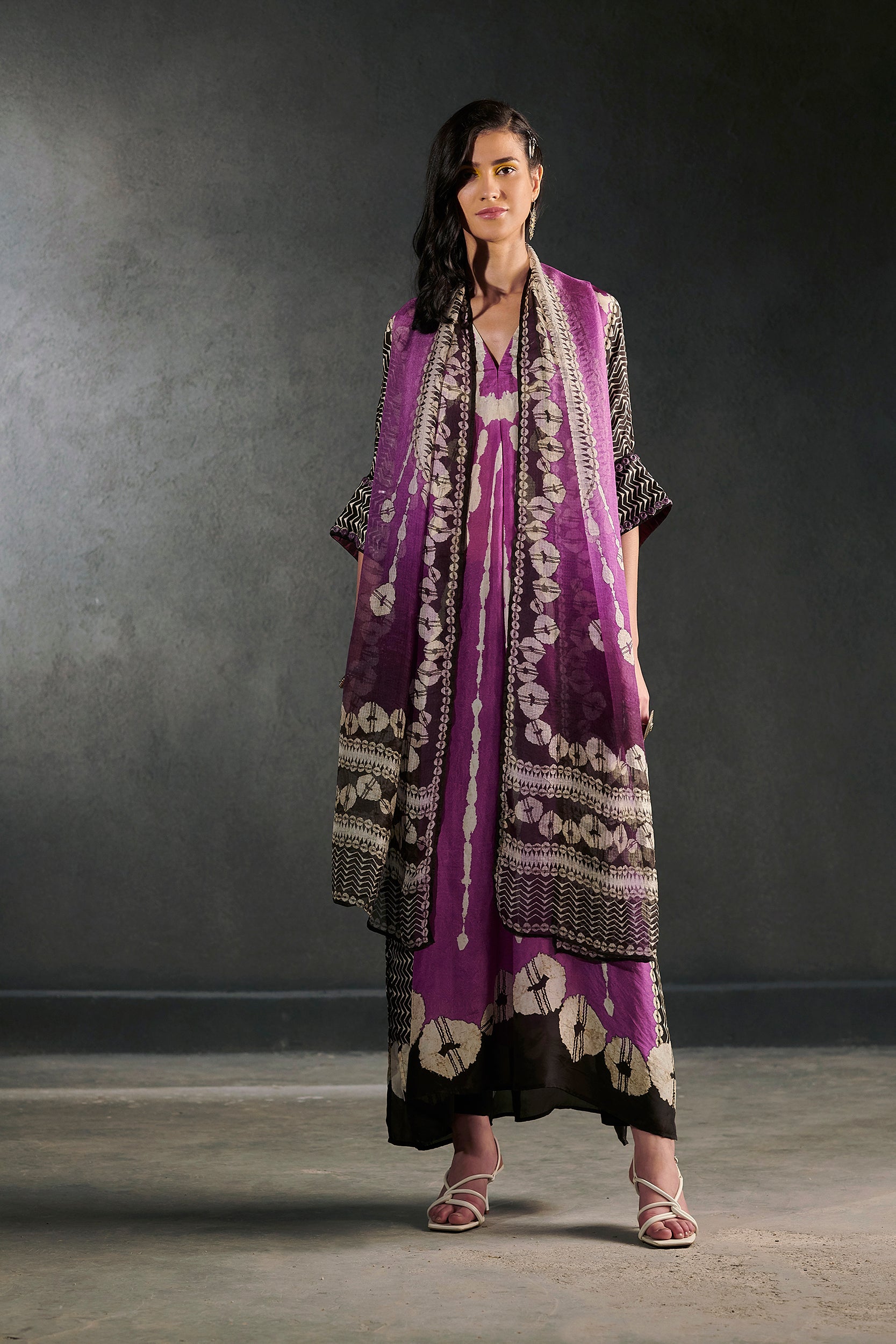 Bikaner Banera - Grape