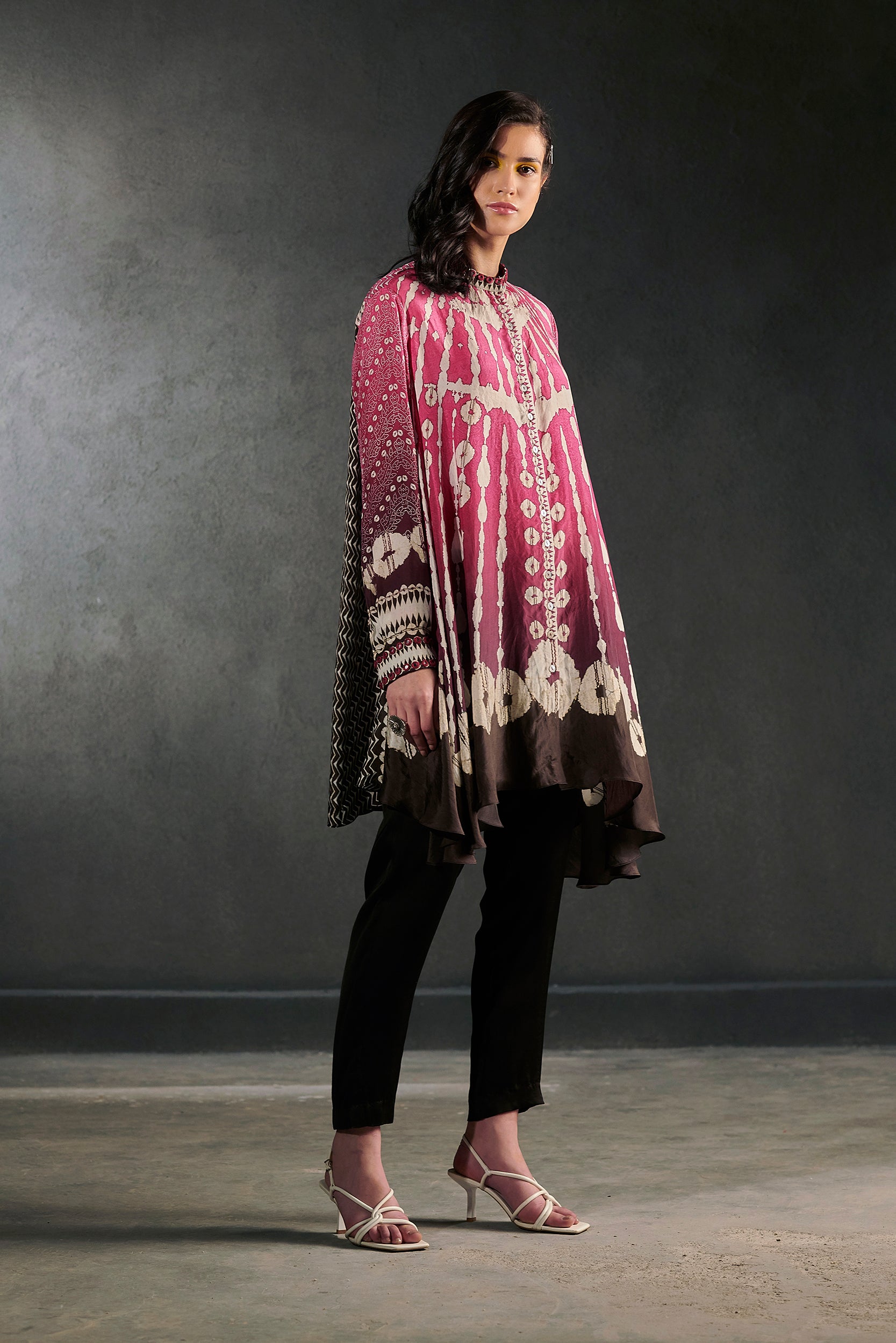 Bikaner Nilofer - Fuchsia