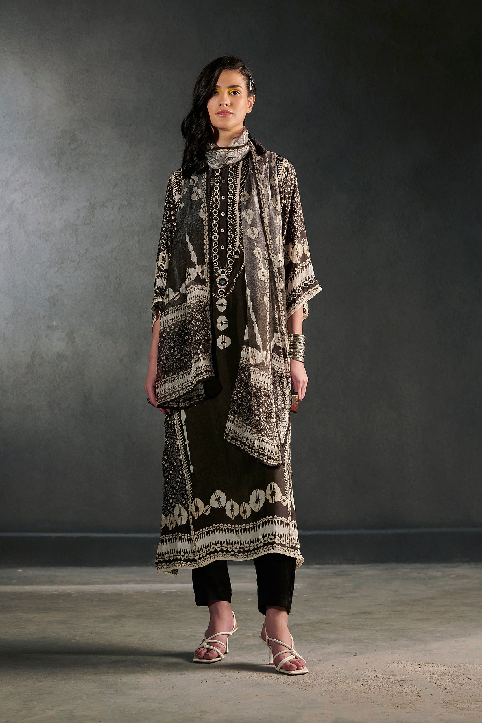 Bikaner Ghazala - Black