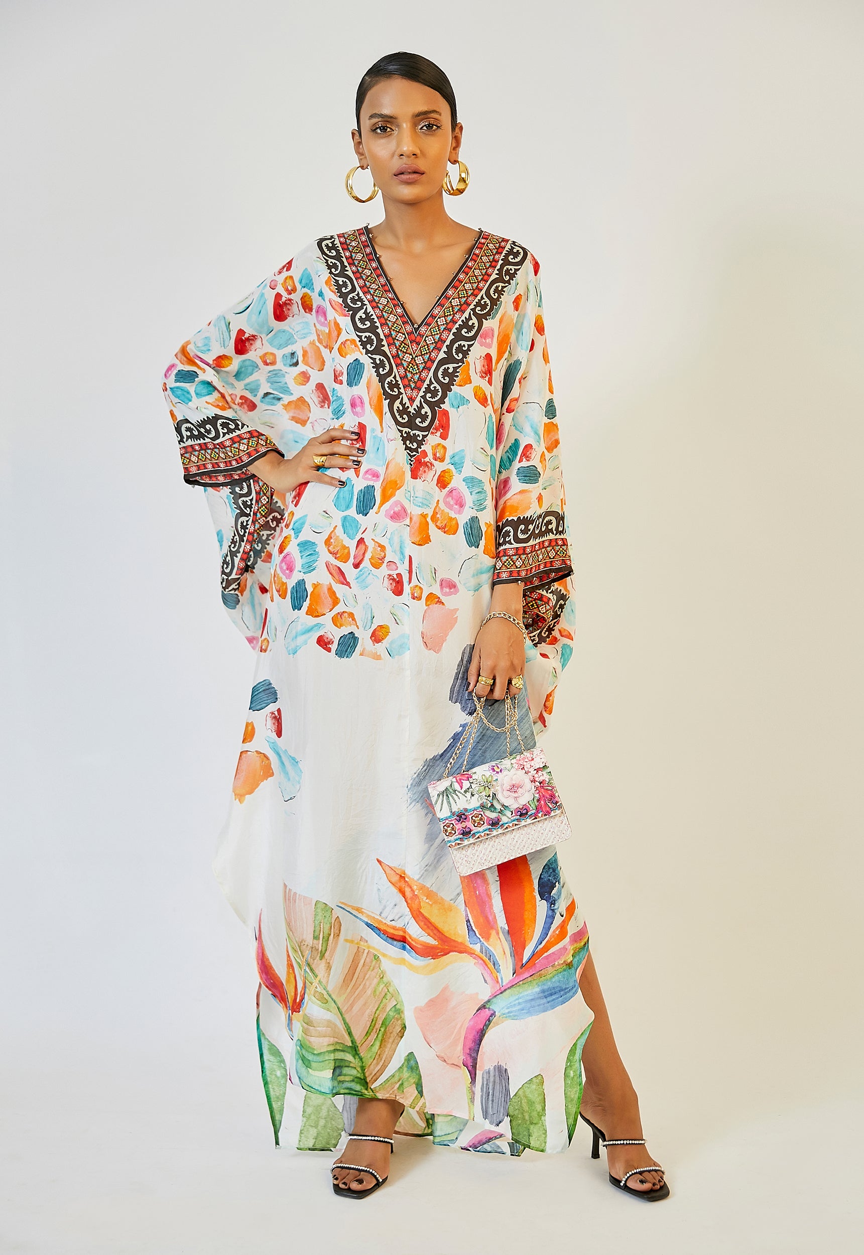 Atrani : Verusha - White