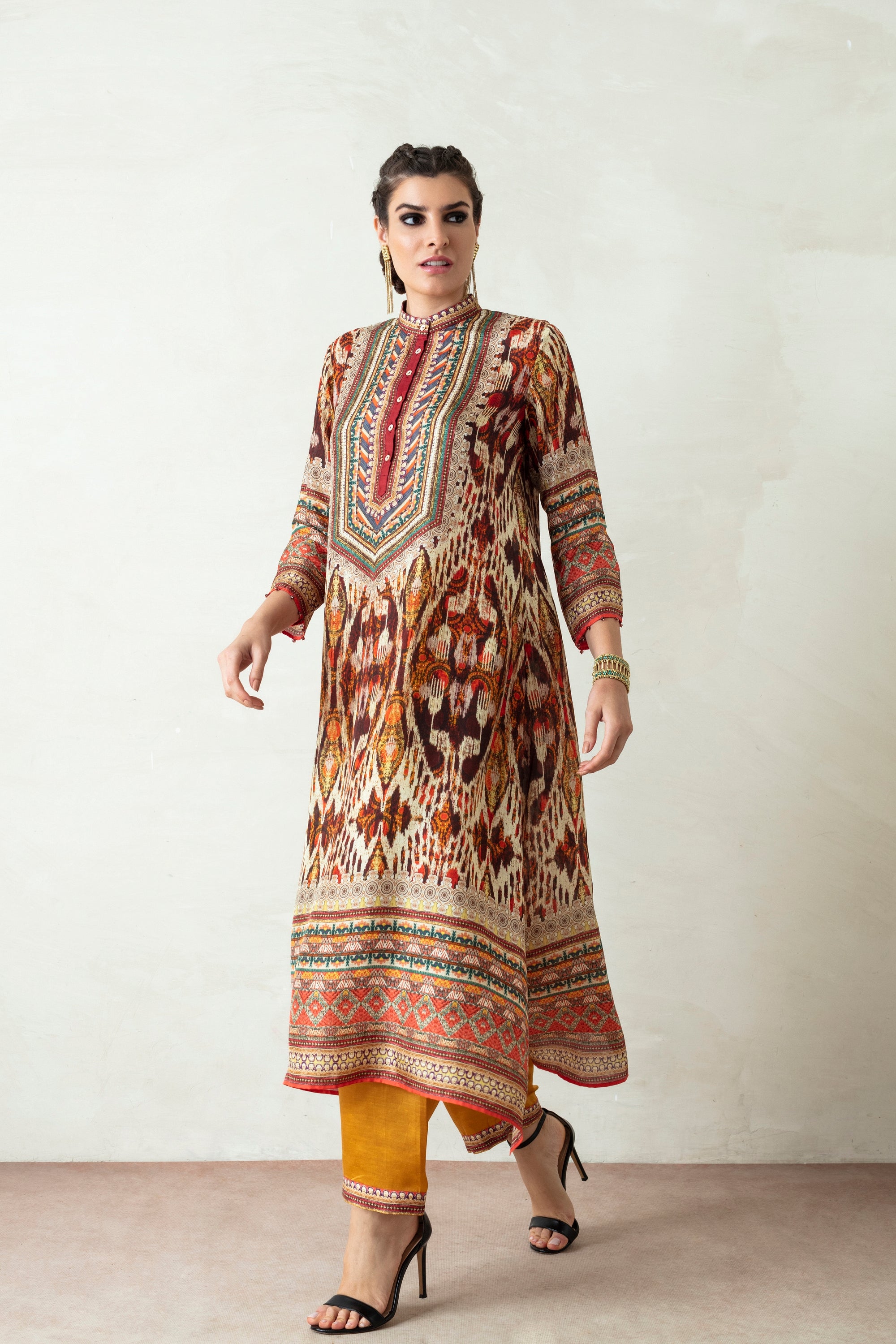 Uzbek : Zeynep - Beige/Brown