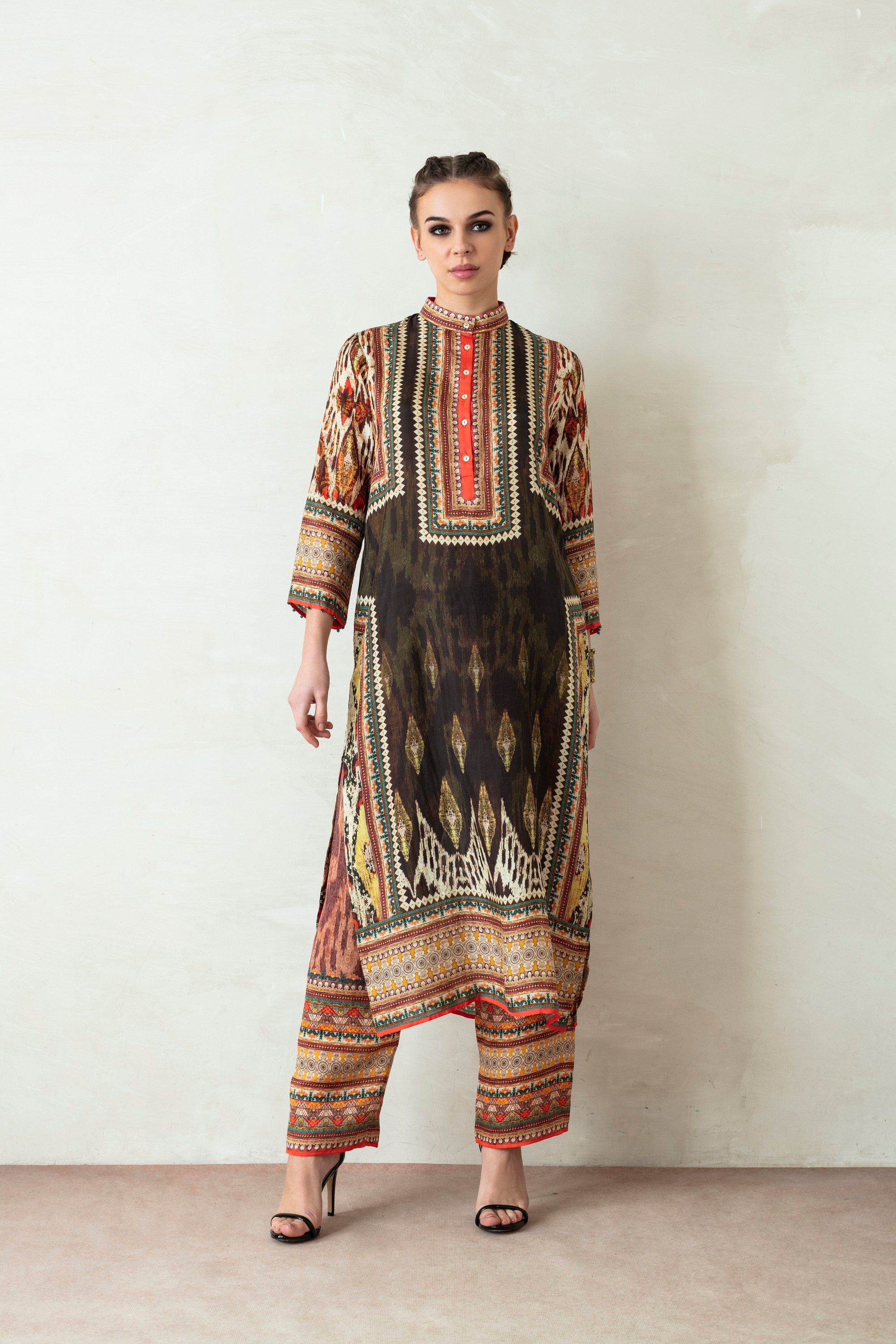 Uzbek : Champa - Charcoal