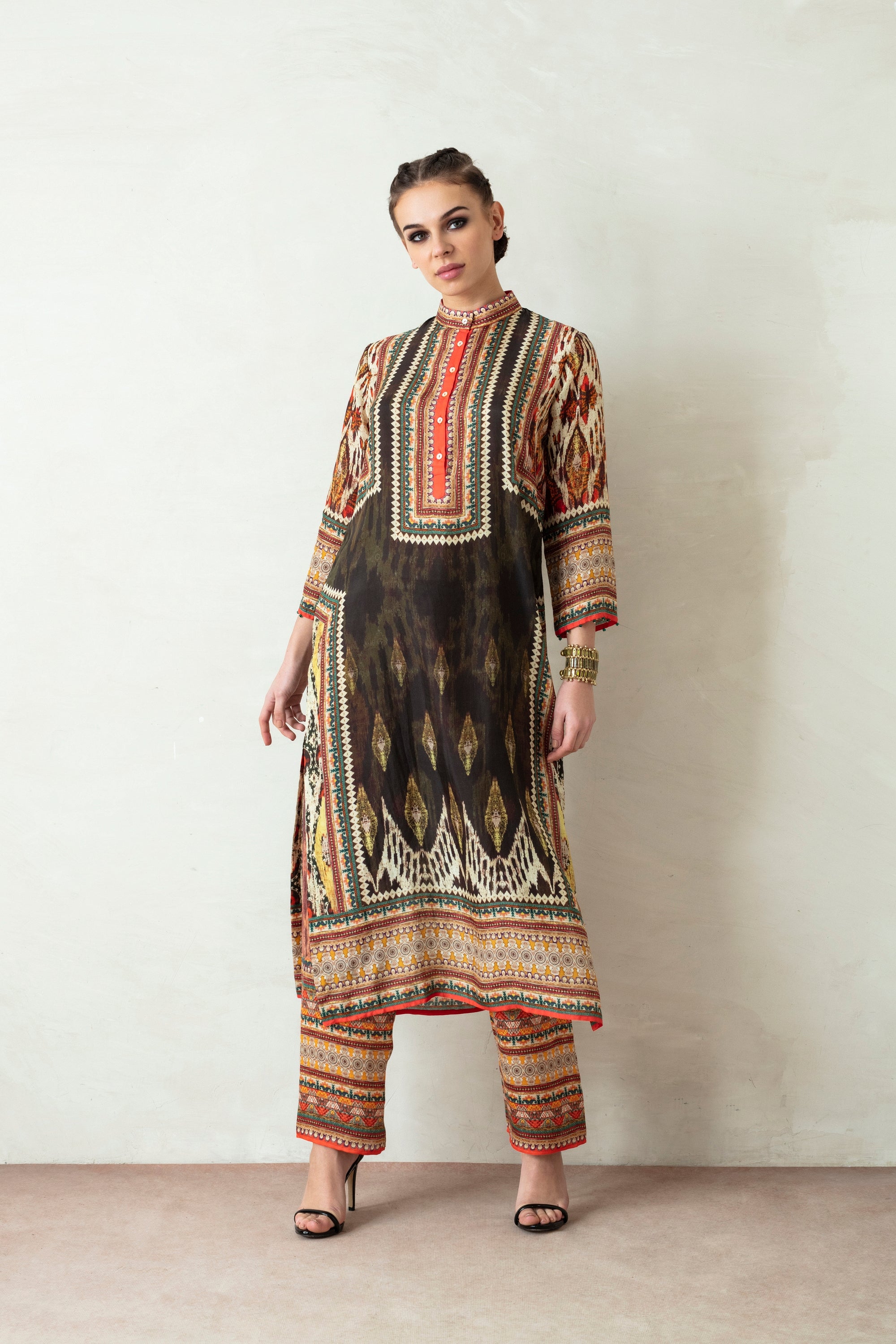 Uzbek : Champa - Charcoal