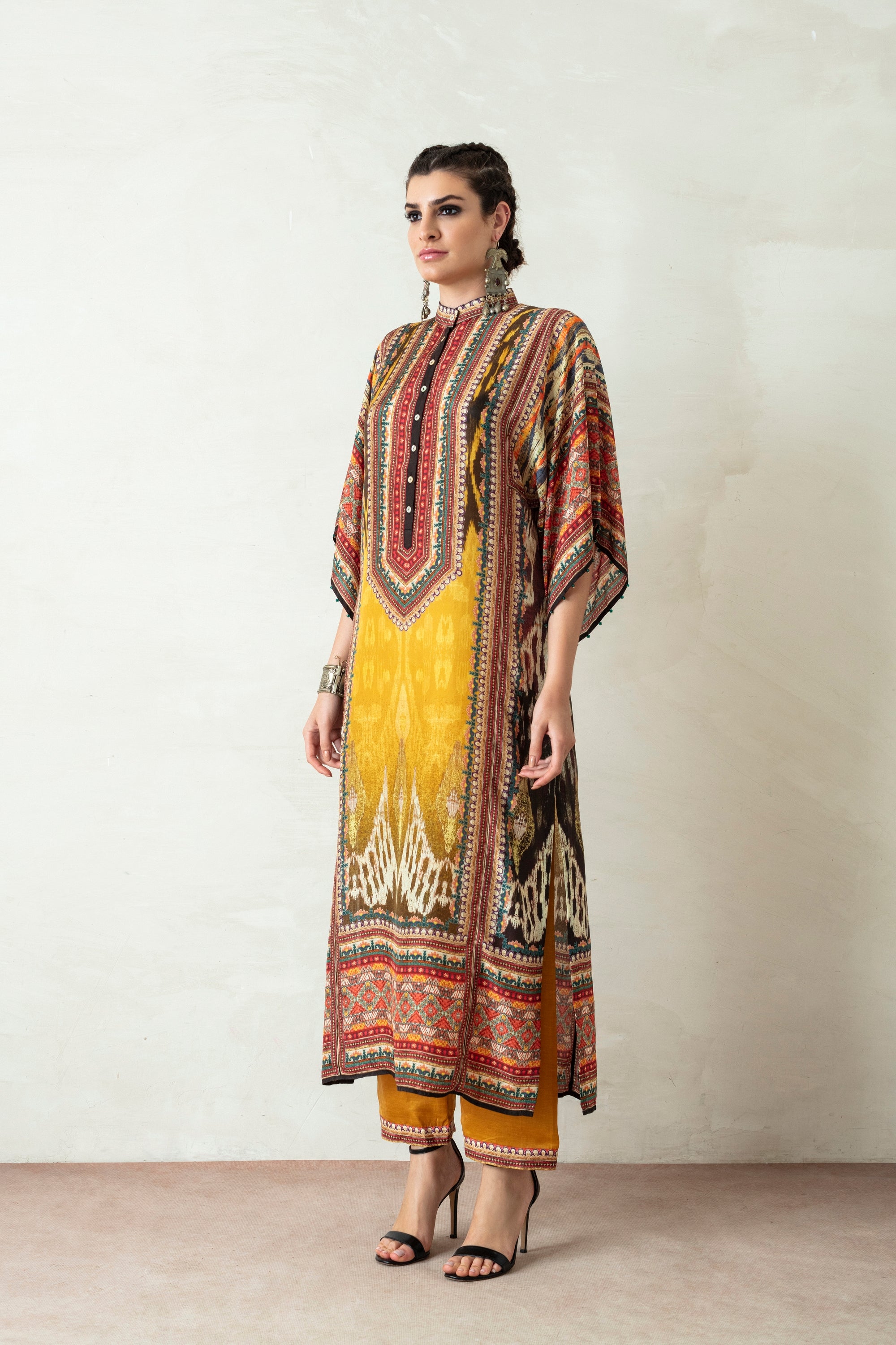 Uzbek : Gayatri - Mustard
