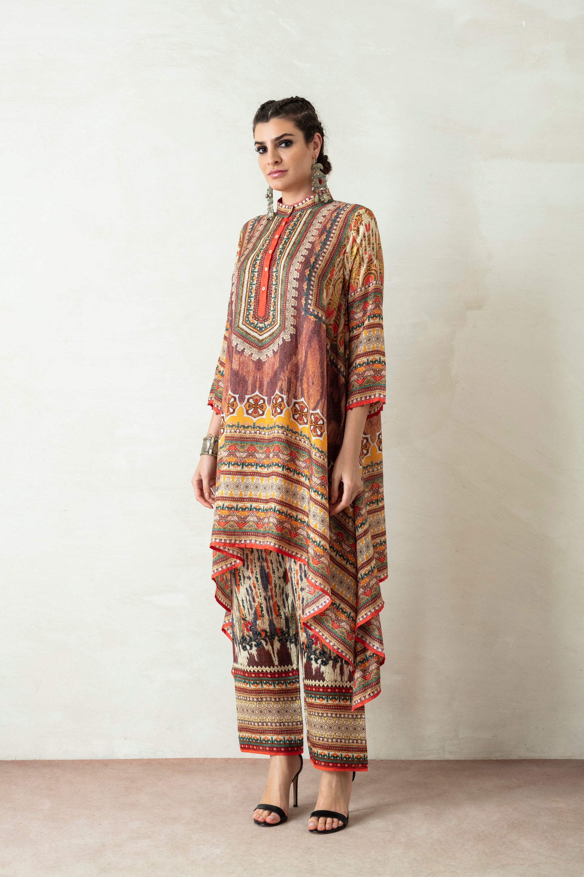 Uzbek : Navya - Brown