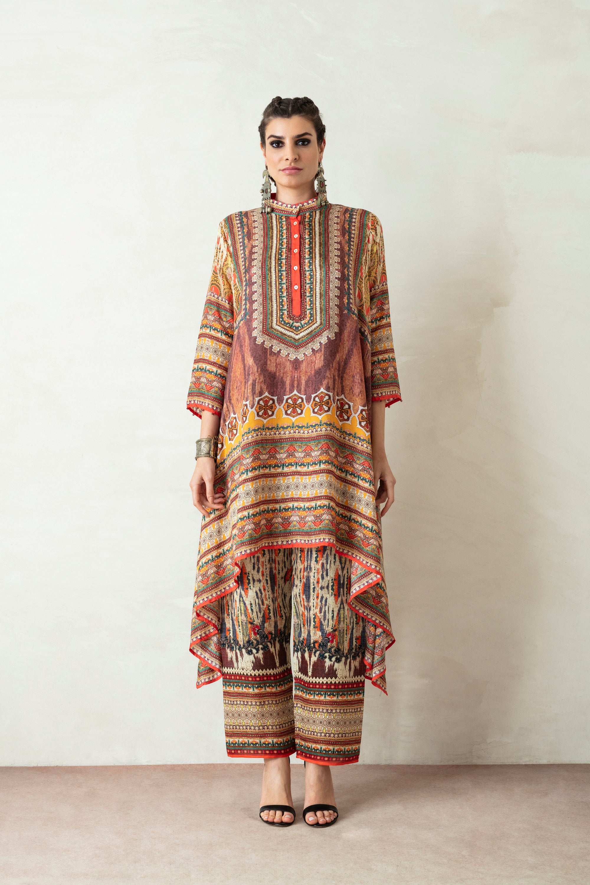 Uzbek : Navya - Brown