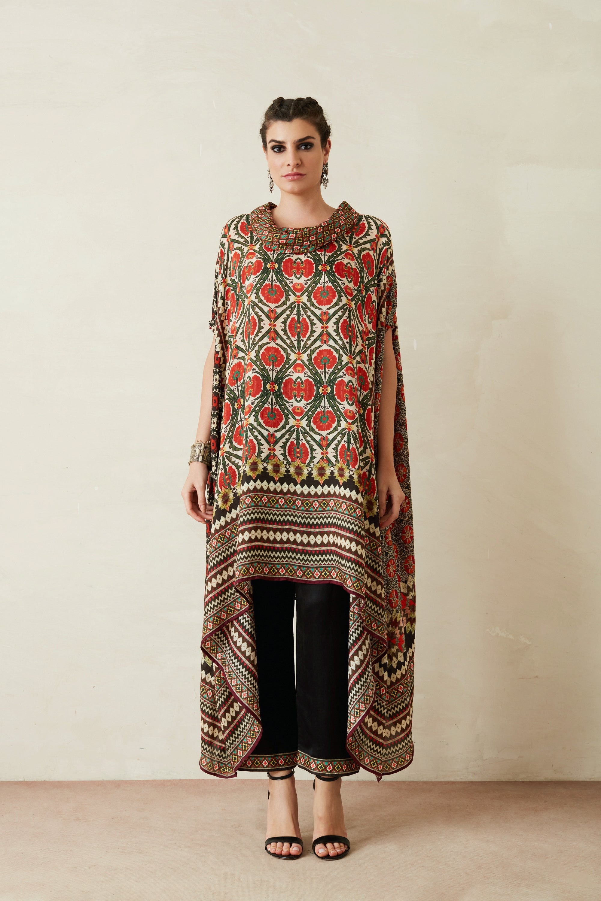 Bagru : Lavanya - Beige/Maroon