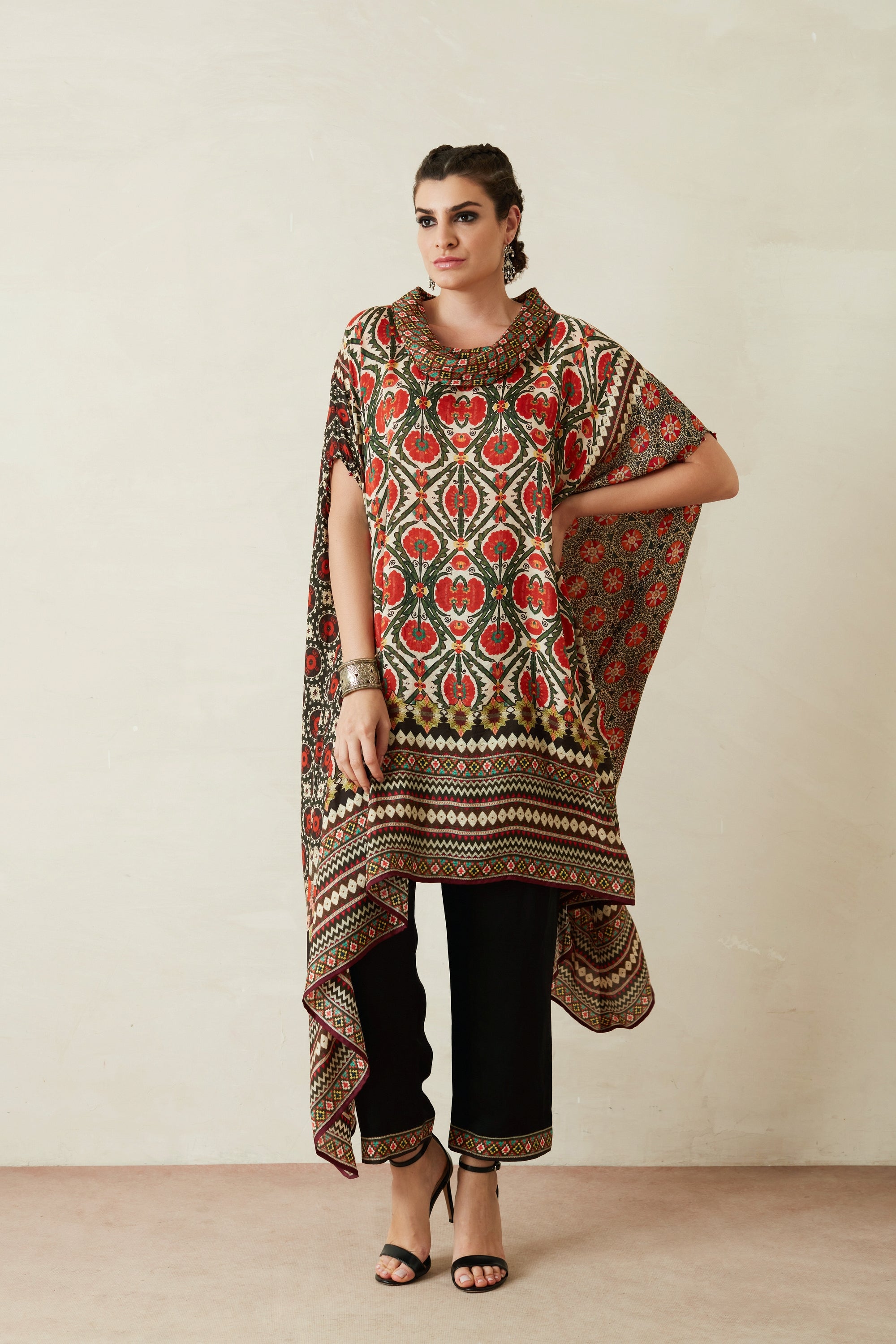 Bagru : Lavanya - Beige/Maroon