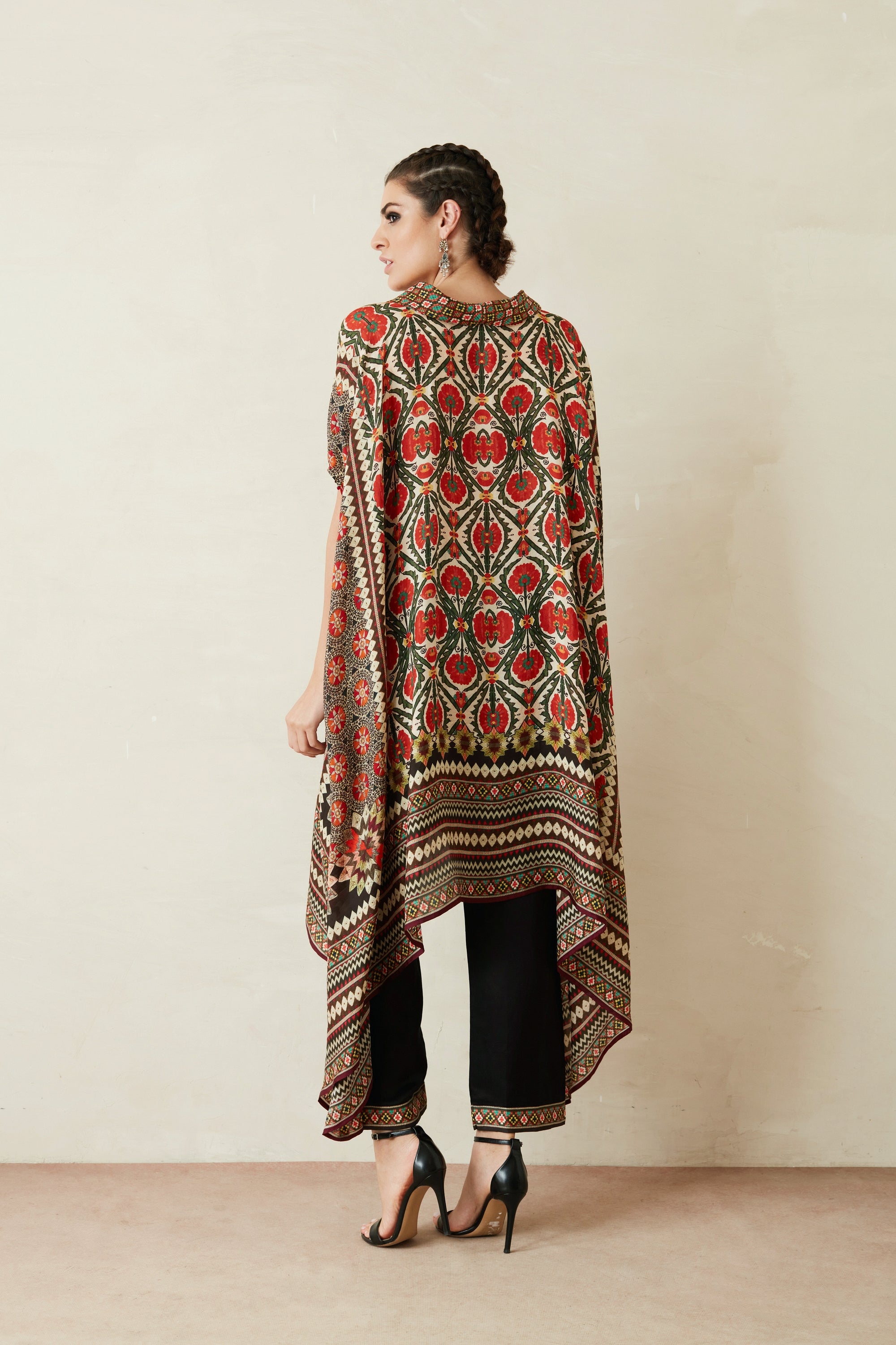 Bagru : Lavanya - Beige/Maroon