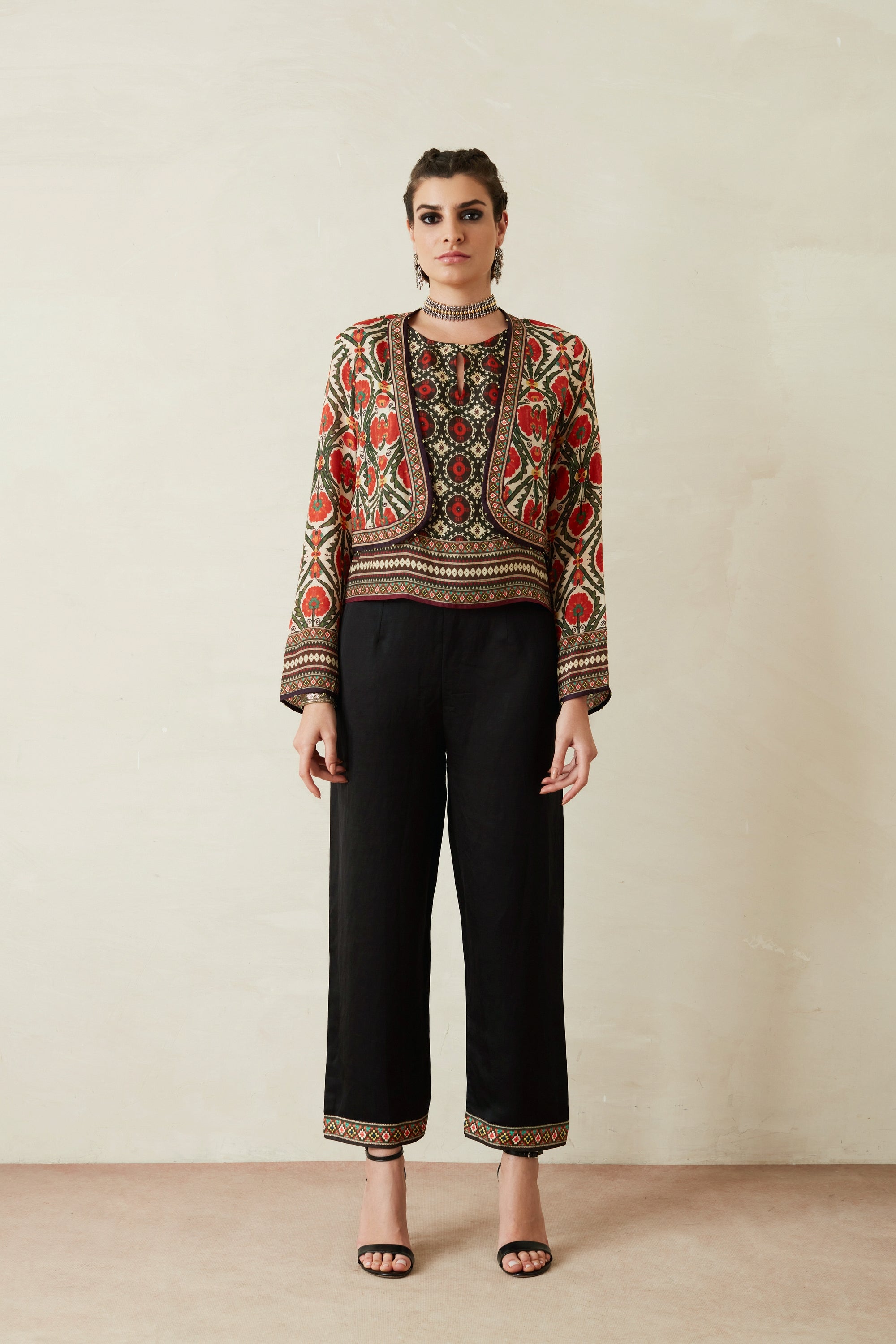Bagru : Nargiza - Beige/Maroon