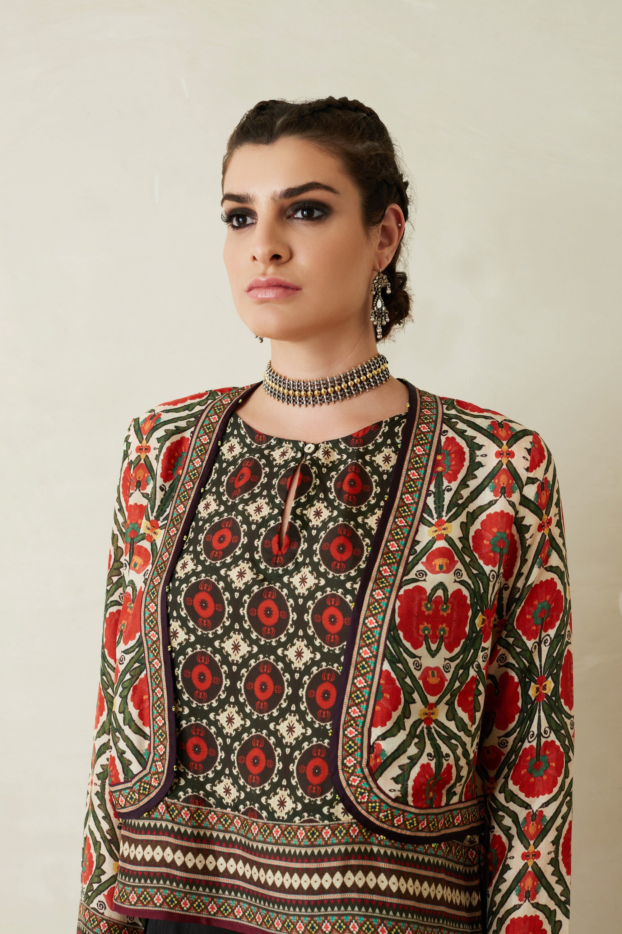 Bagru : Nargiza - Beige/Maroon